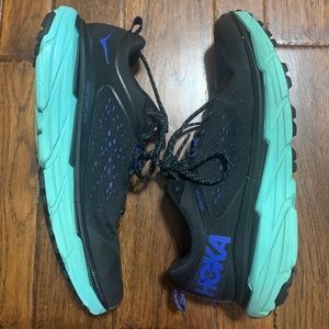 Women’s size 8.5 Hoka Challenger ATR 6- black and blue running shoes